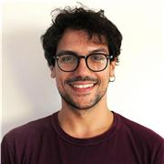 Insegnante con consolidata esperienza, laureato in lingue e letterature straniere (Spagnolo, Inglese e Arabo) con livello C2 offre lezioni private di spagnolo per tutti i livelli, con ricco supporto didattico multimediale